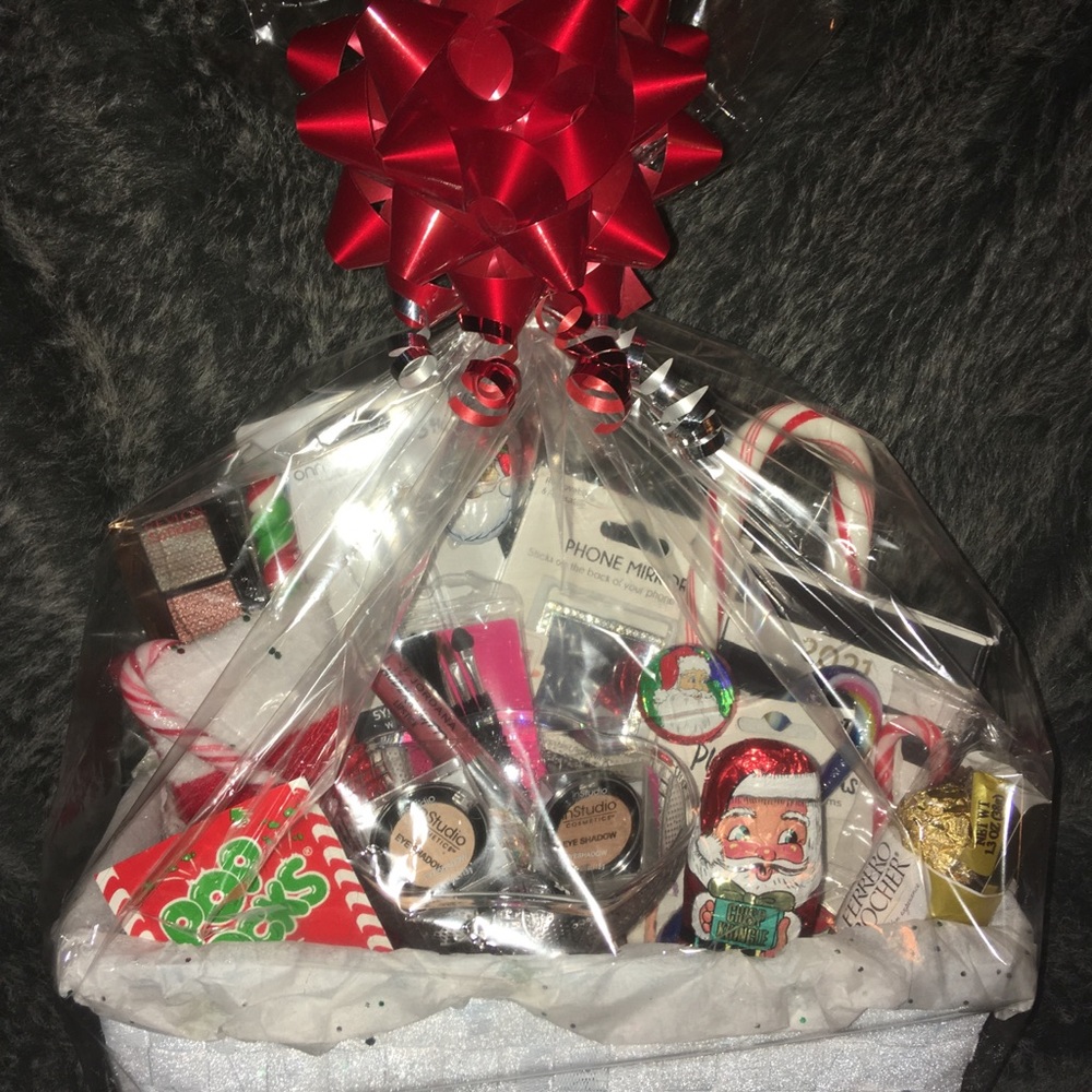 Loaded Christmas Basket